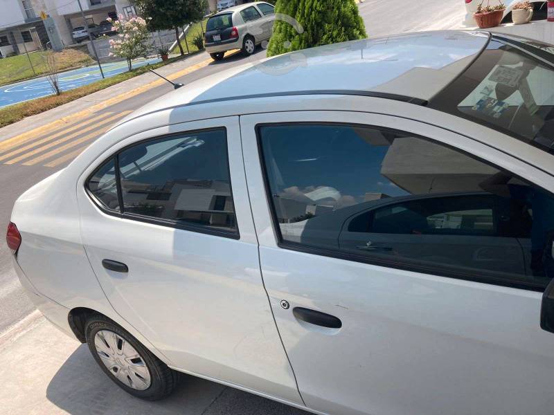 Venta de Dodge Atittude  en Monterrey, Nuevo León por