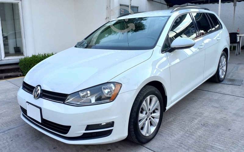 Volkswagen Golf  en La Paz, Estado de México por