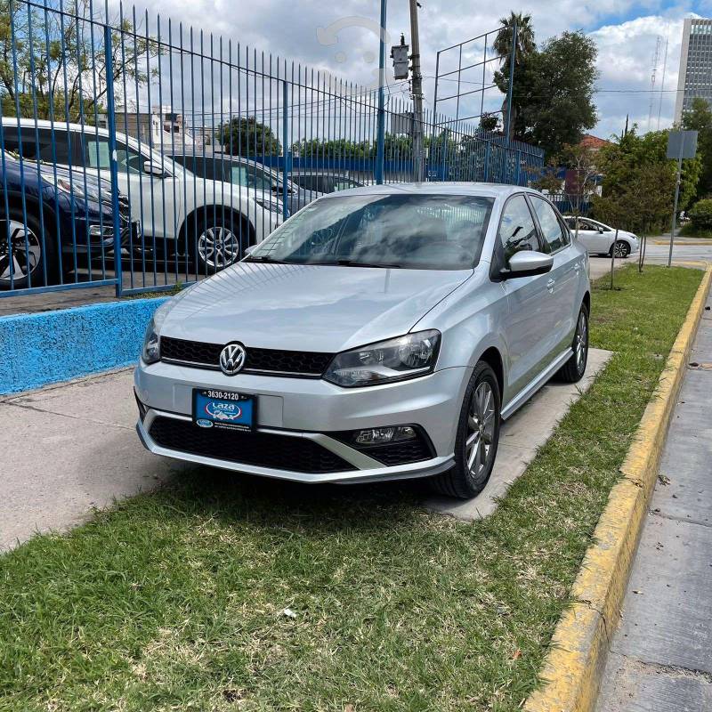 Volkswagen Vento Comfortline Plus Std  en Guadalajara,