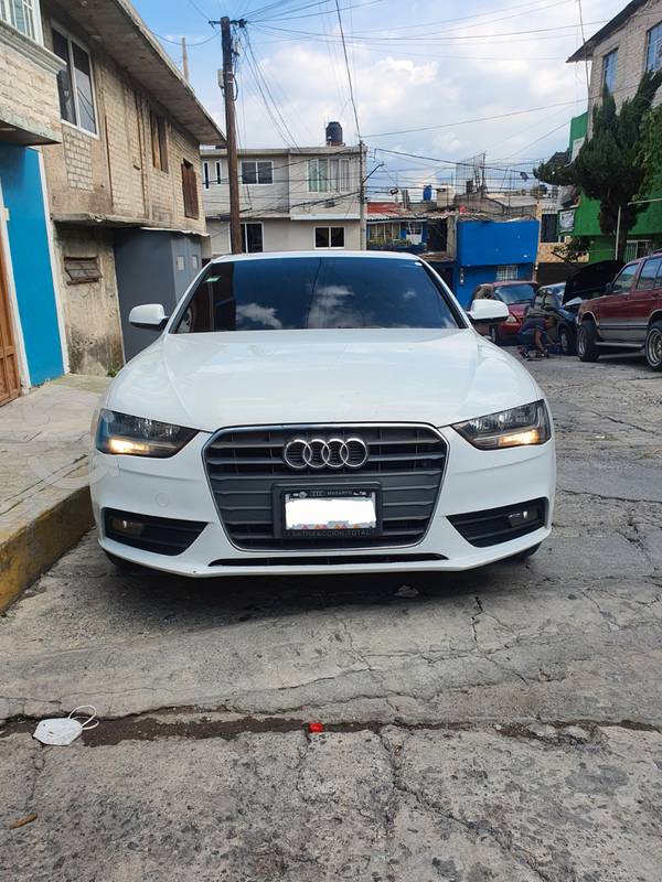 Vendo bonito Audi A4 en Naucalpan de Juárez, Estado de
