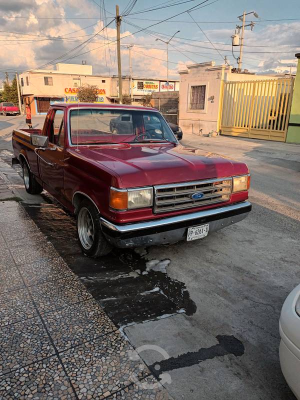 Camioneta Ford F200 en García, Nuevo León por $ |