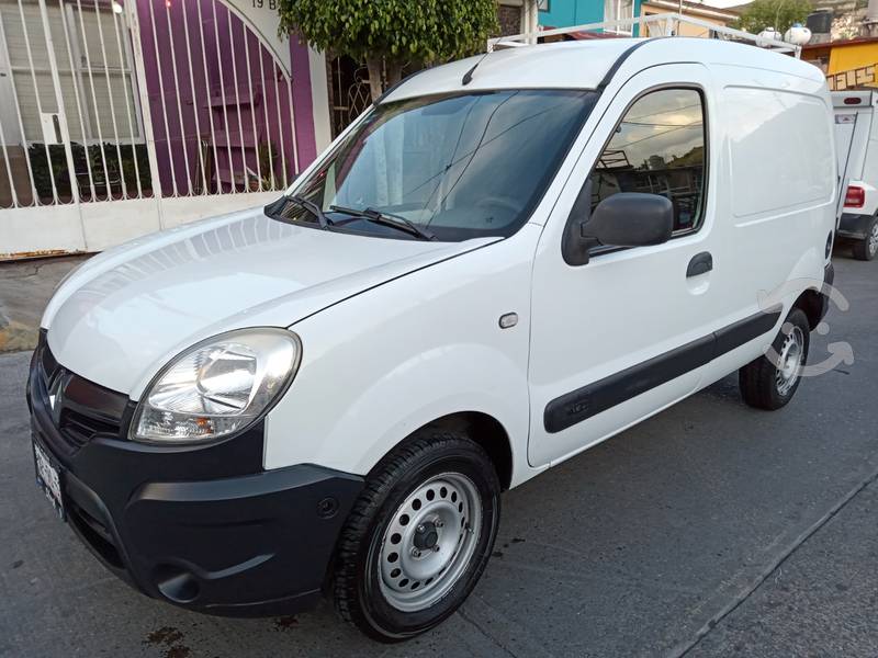 Renault Kangoo CargoVan  en Tlalnepantla de Baz, Estado