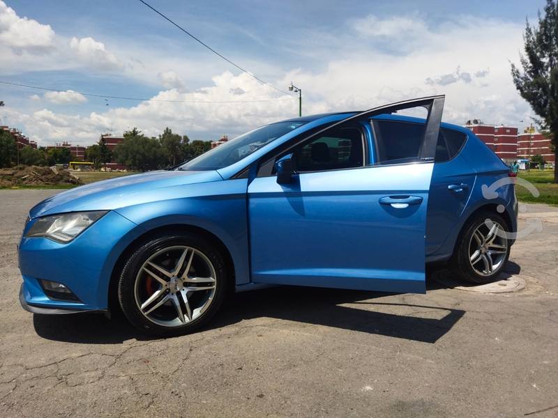 SEAT LEÓN 1.4 TURBO en Coacalco de Berriozábal, Estado de