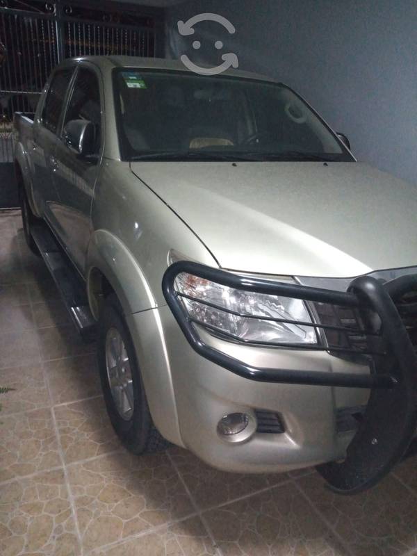 Toyota Hilux  excelente estado en Tonalá, Jalisco por