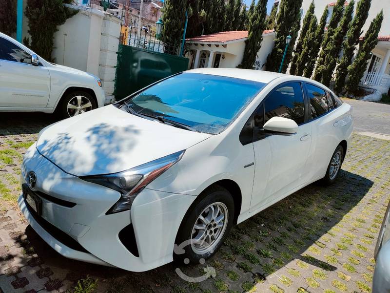 Se vente Toyota Prius  en Cuajimalpa de Morelos, Ciudad