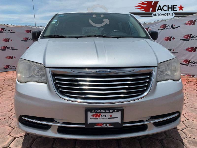 CHRYSLER TOWN & COUNTRY  en Toluca, Estado de México