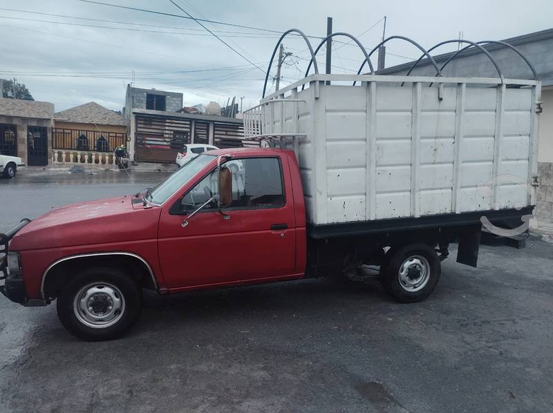 Nissan estaquita  cil std en Saltillo, Coahuila por