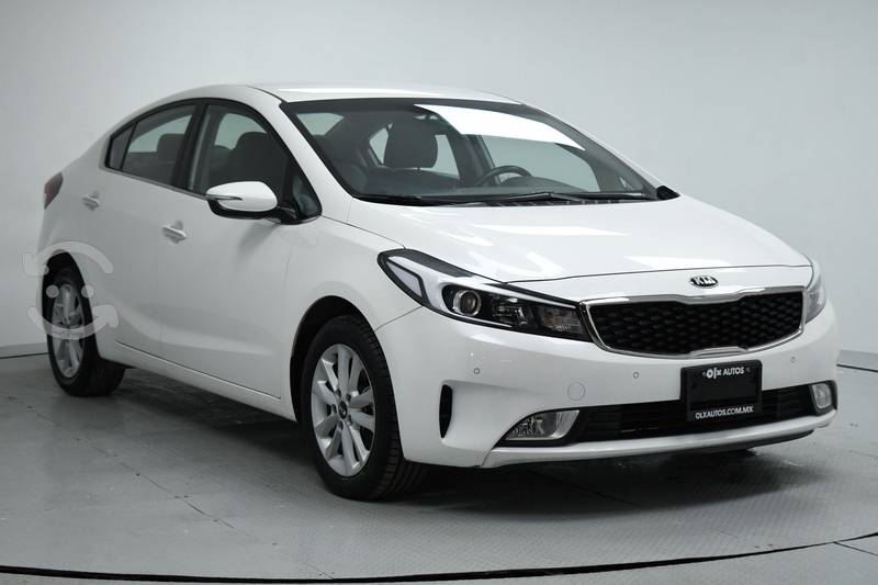 Kia Forte  Ex 4 p Mt en Monterrey, Nuevo León por