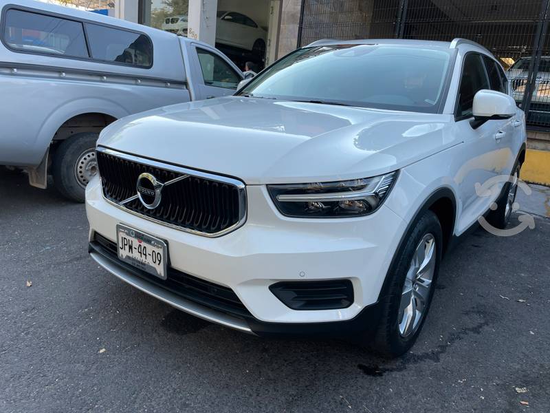 Volvo XC40 MOMENTUM T4 en Zapopan, Jalisco por $ |