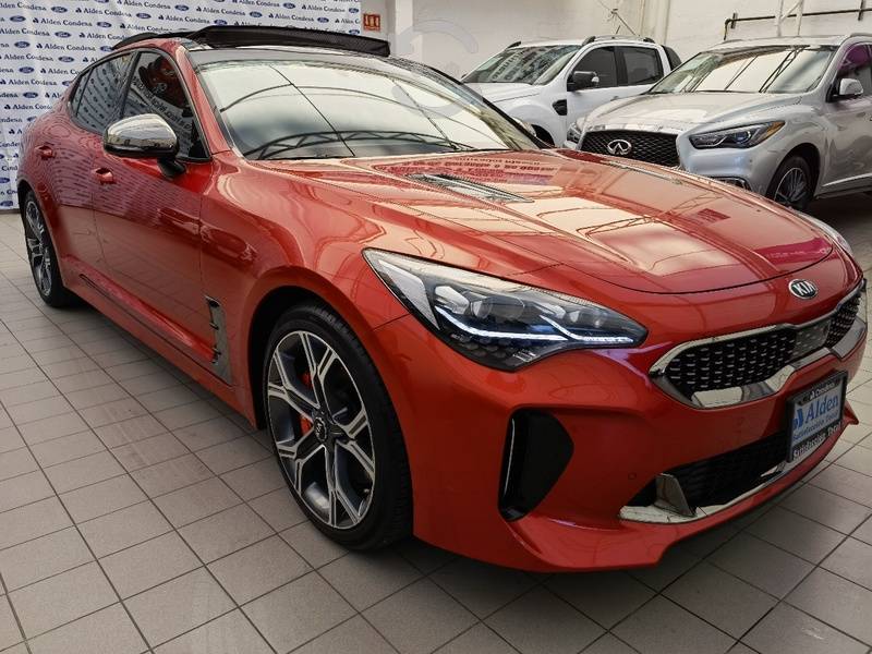 Kia Stinger  en Cuauhtémoc, Ciudad de México por