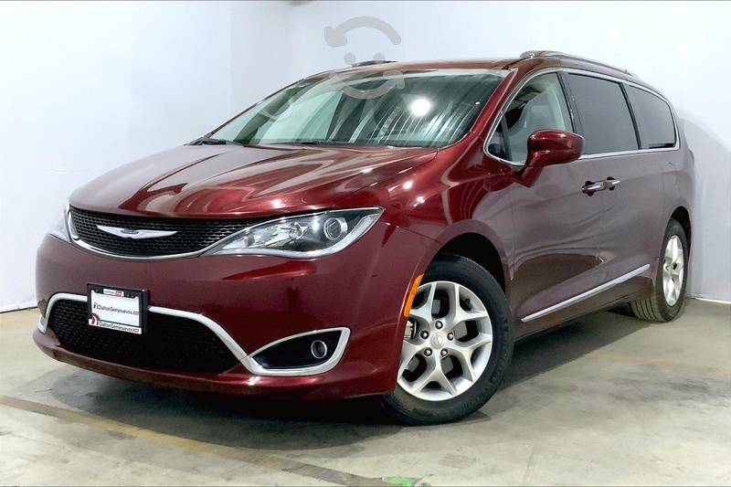 Chrysler Pacifica 5 PTS LIMITED, V6, TA, PIEL, XE en Miguel