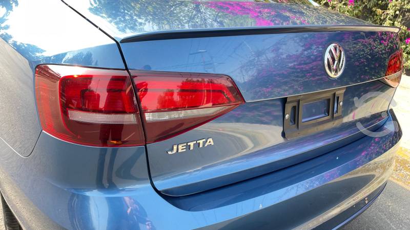 VW JETTA 2.0 lts Aut. Tiptronic  en Coyoacán, Ciudad de