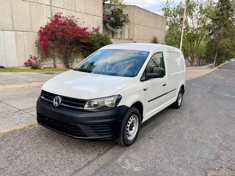 Volkswagen Caddy  Maxi Cargo gasolina clima en Naucalpan