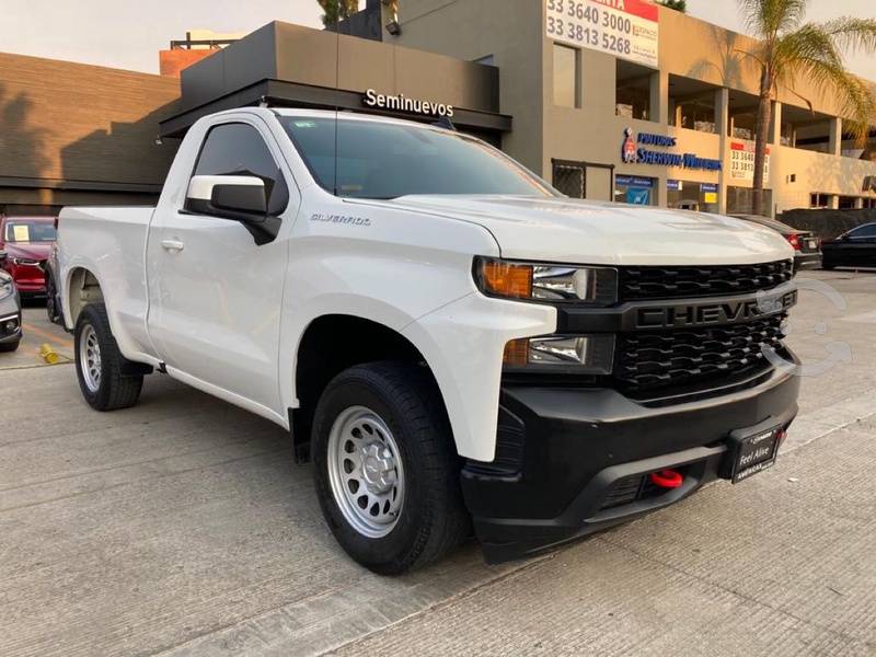 Chevrolet Silverado  en Guadalajara, Jalisco por $